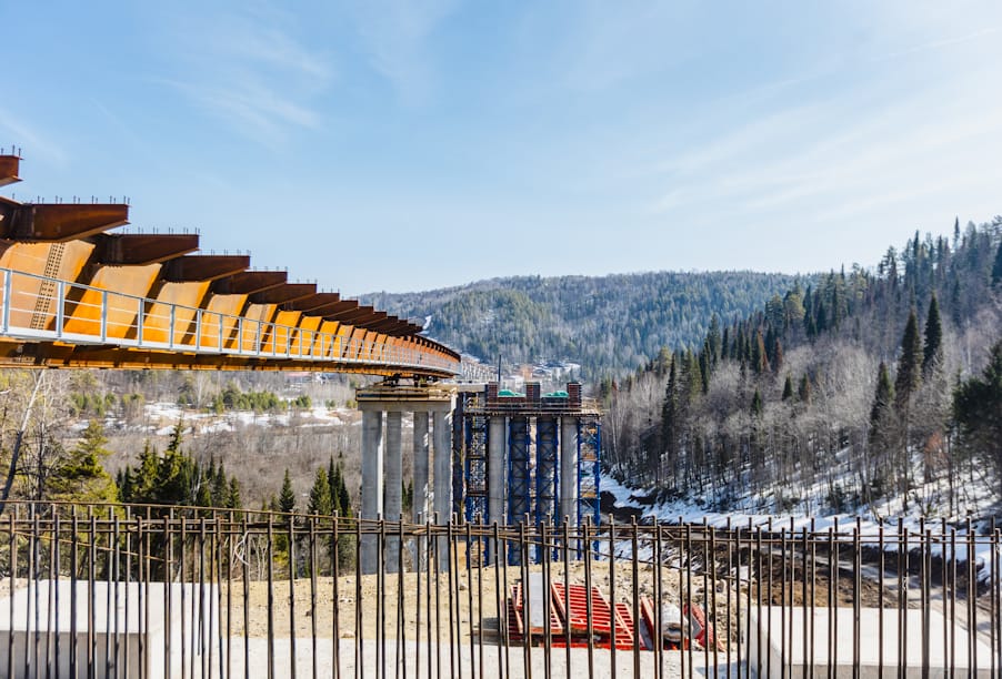 Росавтодор осуществляет надвижку металлоконструкций на самой протяженной эстакаде Южного Урала